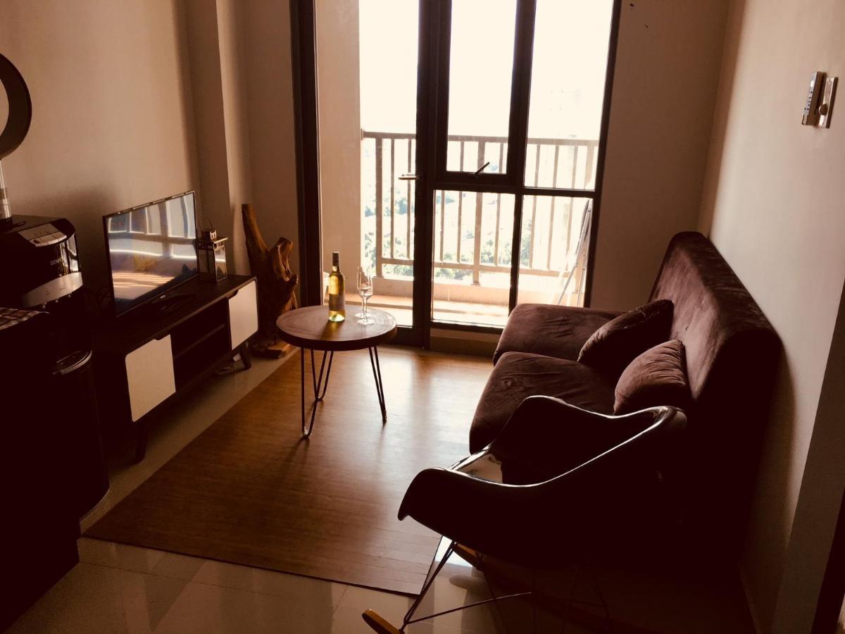 2 Bedrooms - Royal Olive Apartment - Pejaten South Of ジャカルタ エクステリア 写真