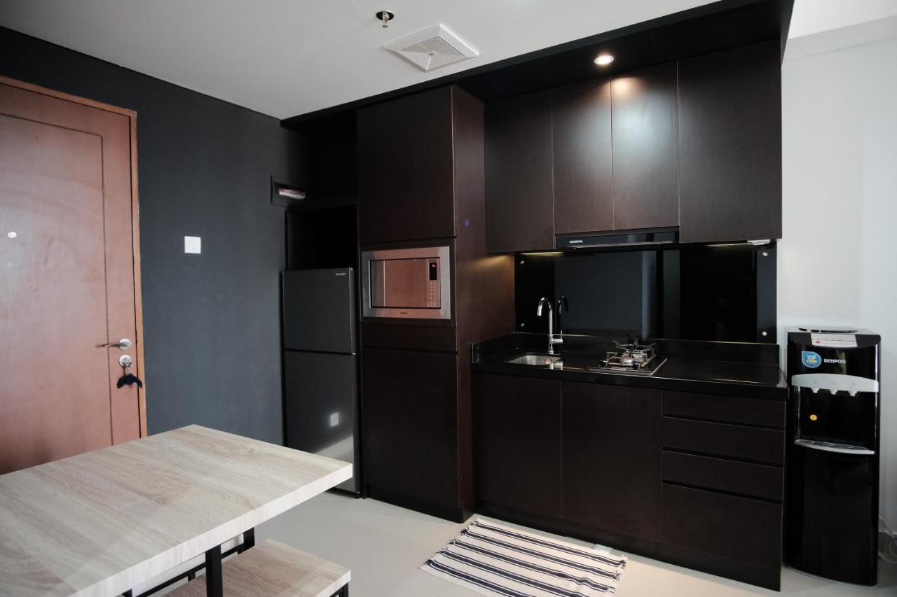 2 Bedrooms - Royal Olive Apartment - Pejaten South Of ジャカルタ エクステリア 写真